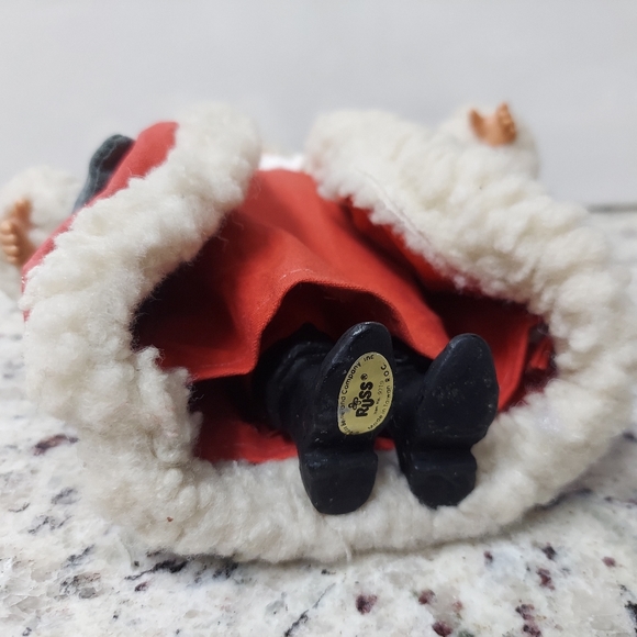 Santa Claus Christmas Figurine/ RUSS BERRIE & CO. / "FIrewood Santa" - Picture 3 of 3